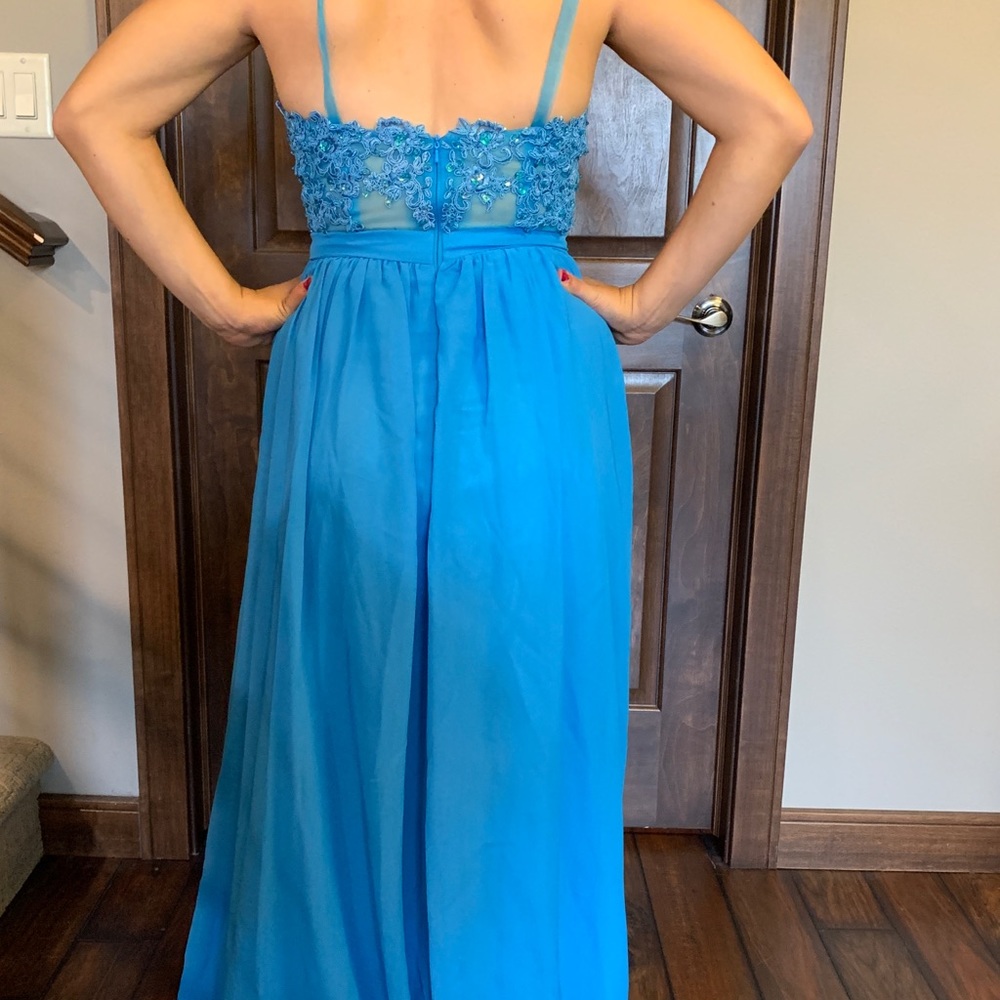 Prom/Formal Dress - Picture 3 of 3